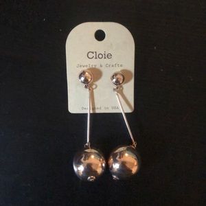 Cloie gold earrings.